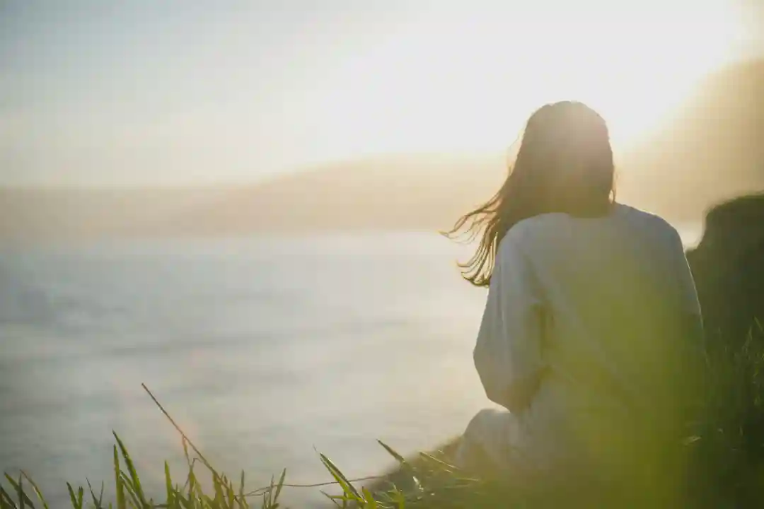 Why Am I Still Single? Common Reasons and How to Change Your Dating Luck