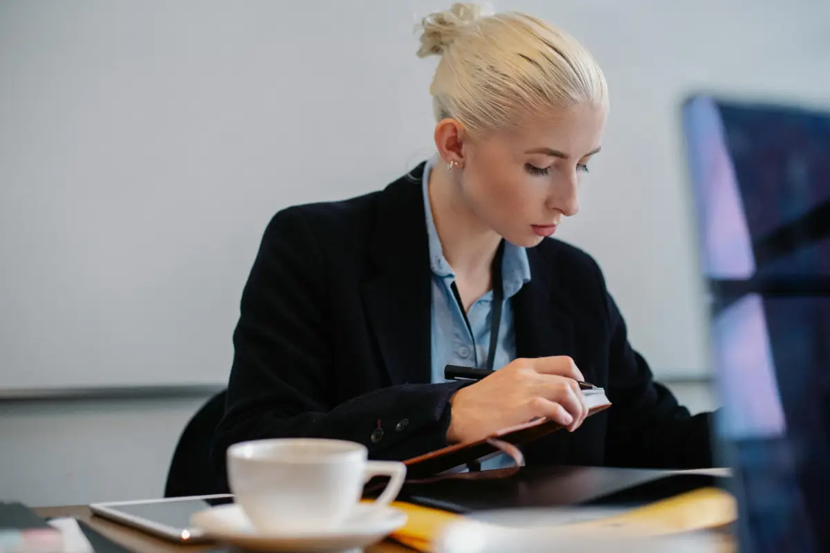 Success Tips from Speed Dating Experts: How to Make an Impact in 5 Minutes